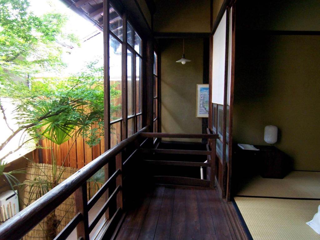 Itsumoya Hotel Хатсукаичи Екстериор снимка